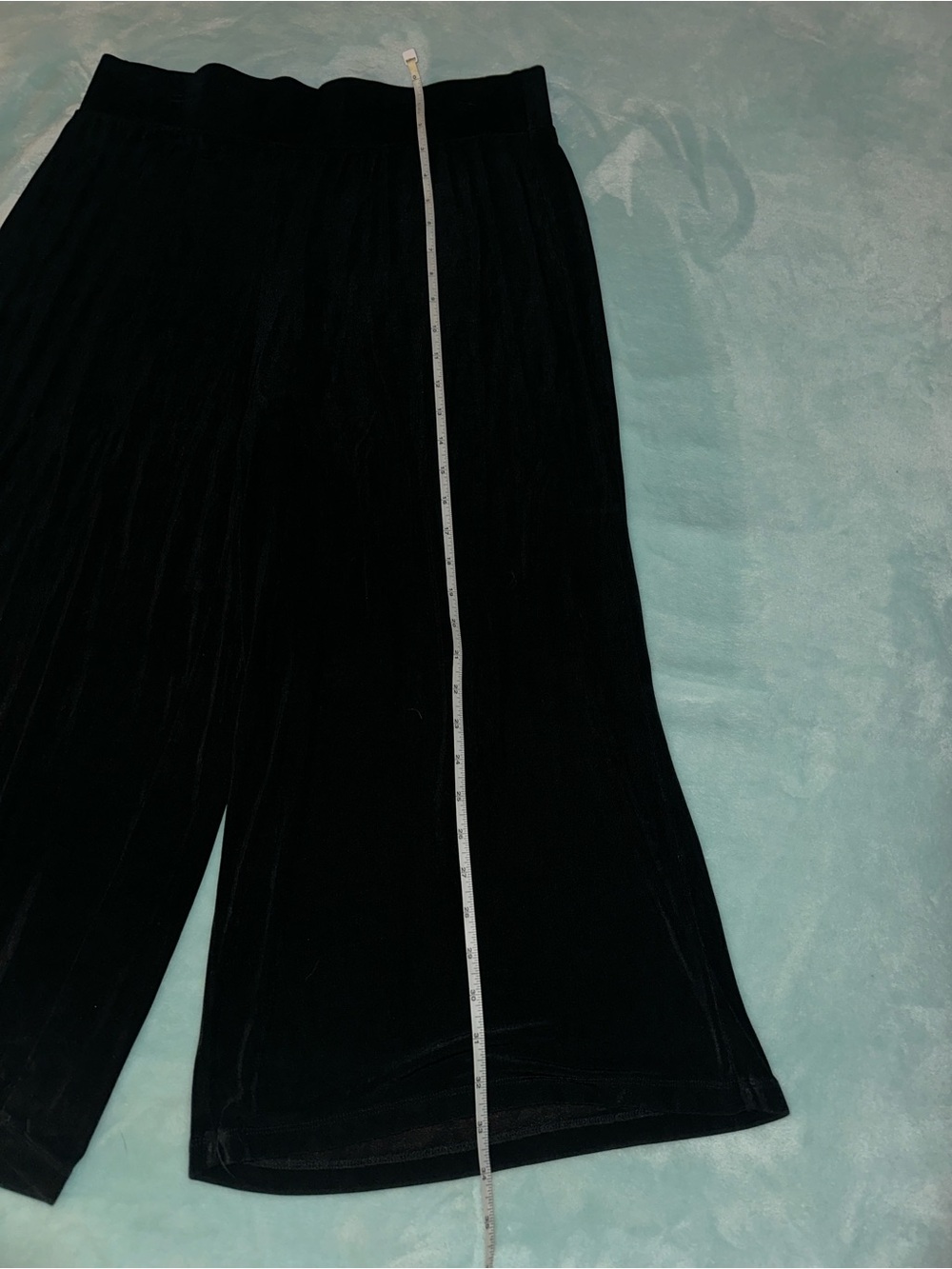 Chico’s Black Cropped Travelers Wide Leg Pants - Picture 6 of 6